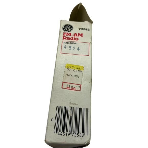 General Electric 7-2582D Black Silver Belt Clip FM AM Miniature Portable Radio - Picture 8 of 11